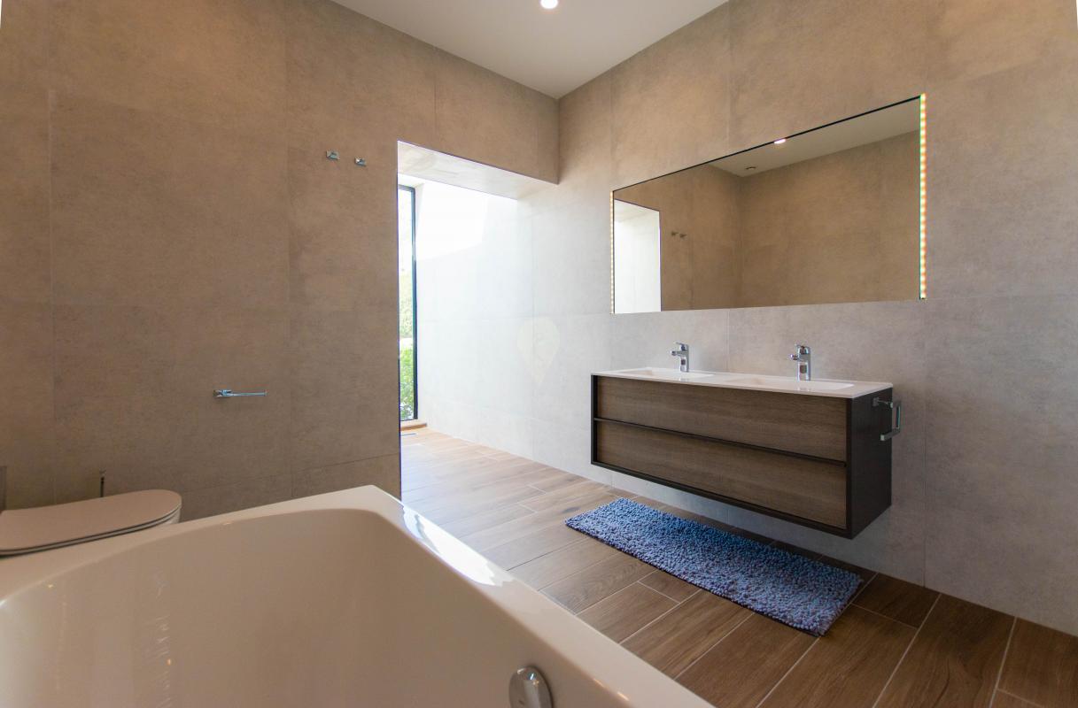 Property in Mellieha - Image 19