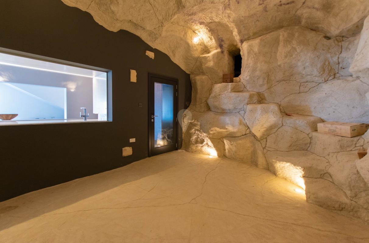 Property in Mellieha - Image 12