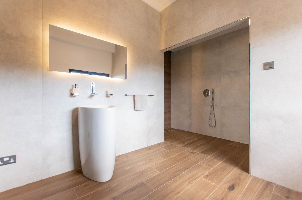 Property in Mellieha - Image 9