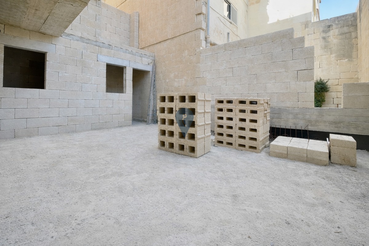 Ground Floor Maisonette in Birzebbuga - REF 72418