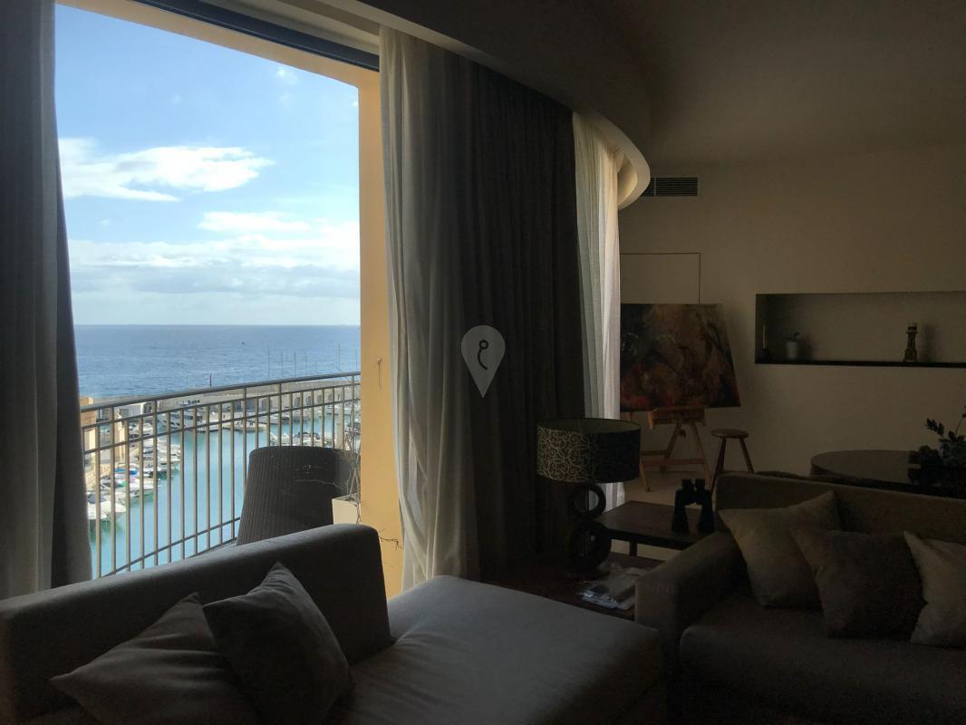 Property in St. Julians - Image 8
