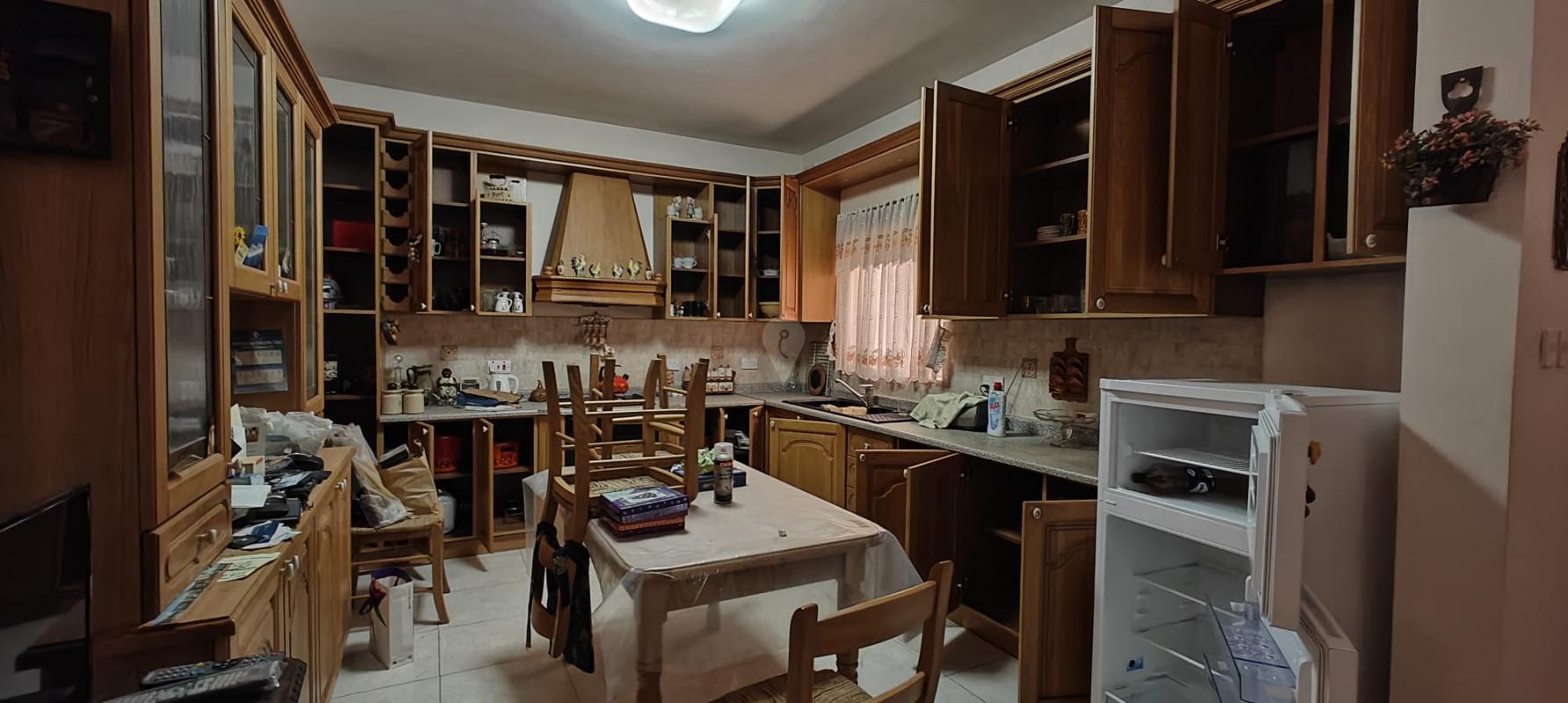 Apartment in Sliema - REF 73058