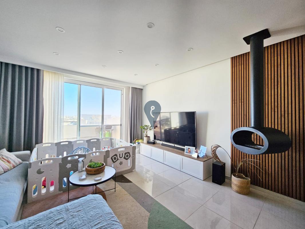 Penthouses in Zebbug - REF 73718