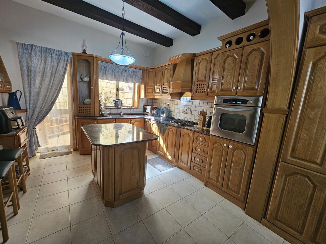 Terraced Houses in Zabbar REF 75027