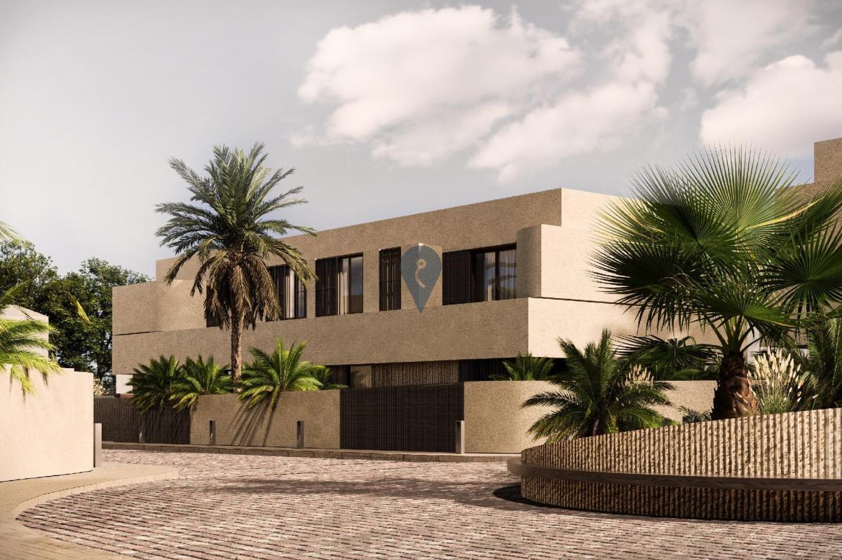 Detached Villa in Swieqi - Image 1