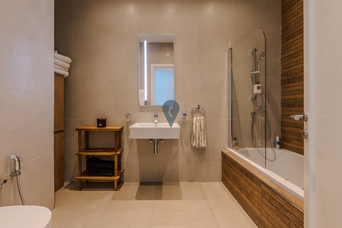 Property in St. Julians - Image 12