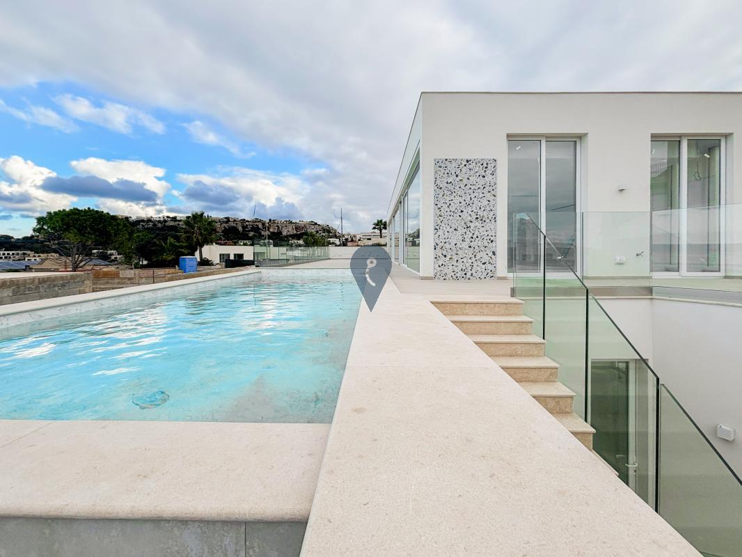 Detached Villa in Mellieha - REF 78261