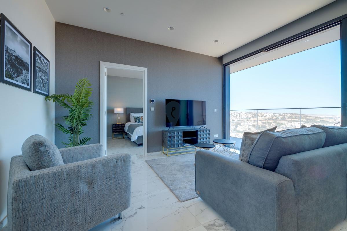 Property in St. Julians - Image 5