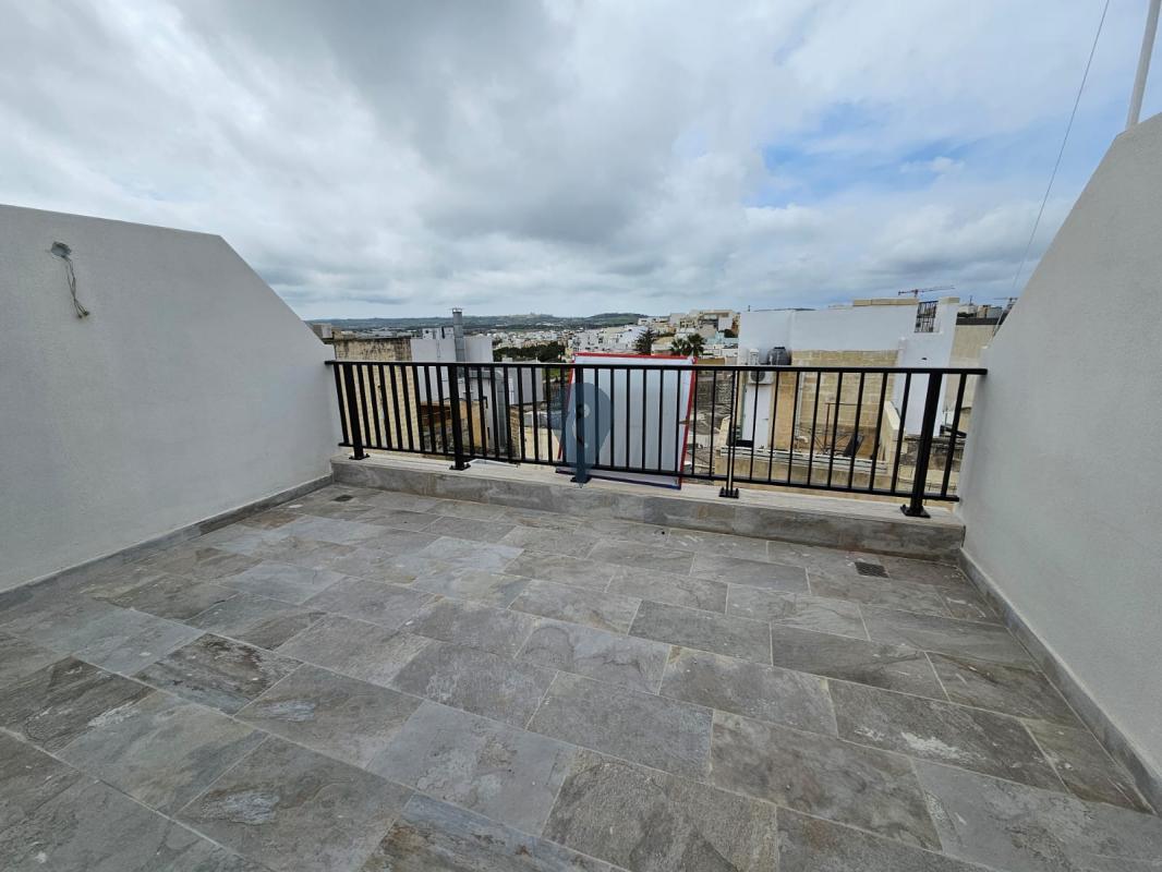 Penthouses in Naxxar - REF 80152