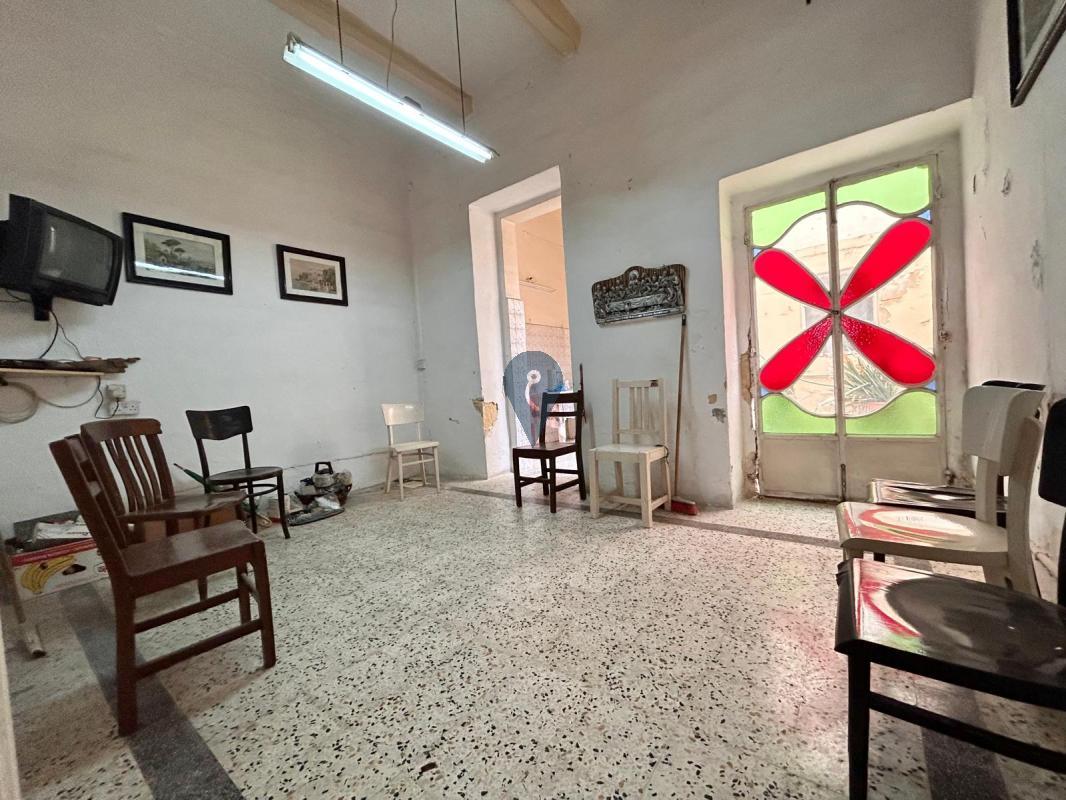 Townhouses in Qormi - REF 80255