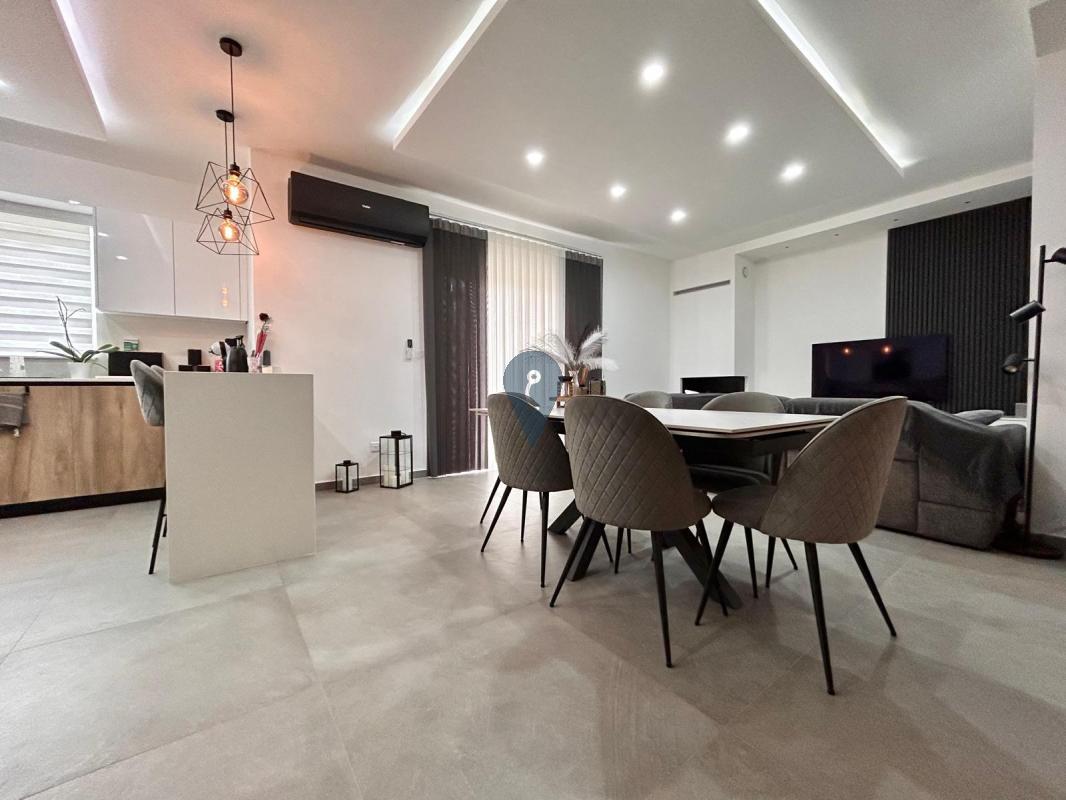 Apartment in Qormi - REF 80301