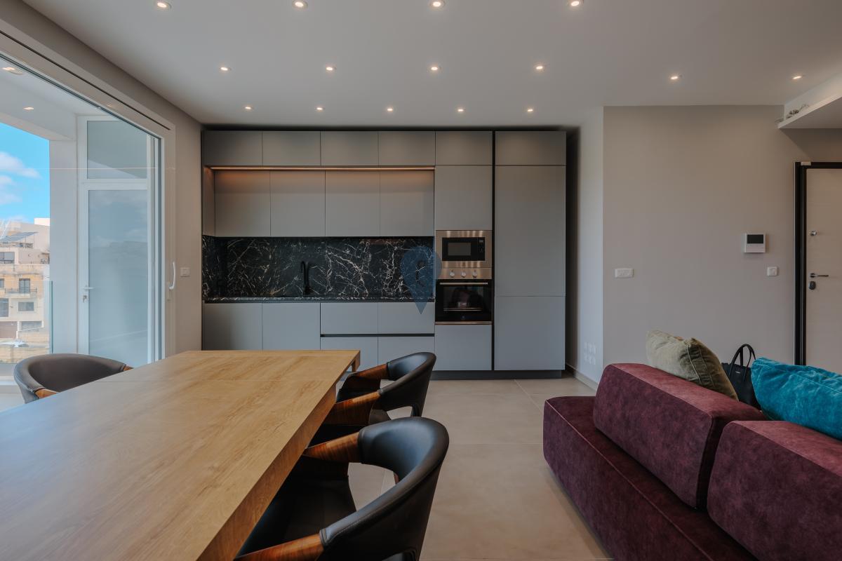 Property in Swieqi - Image 5