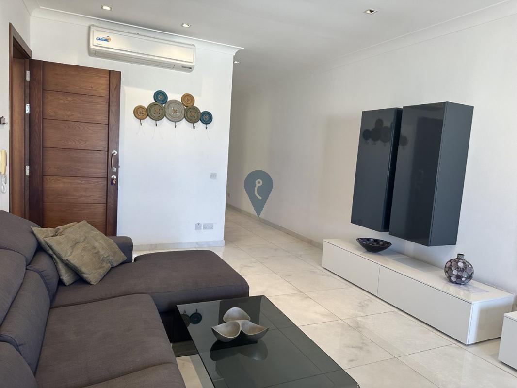 Apartment in Sliema - REF 80969
