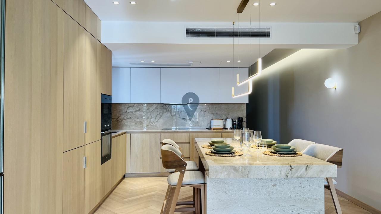 Property in Swatar - Image 11