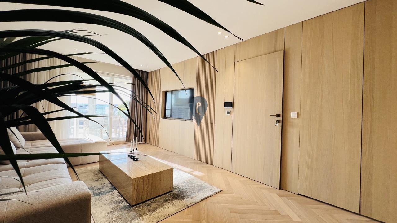 Property in Swatar - Image 6