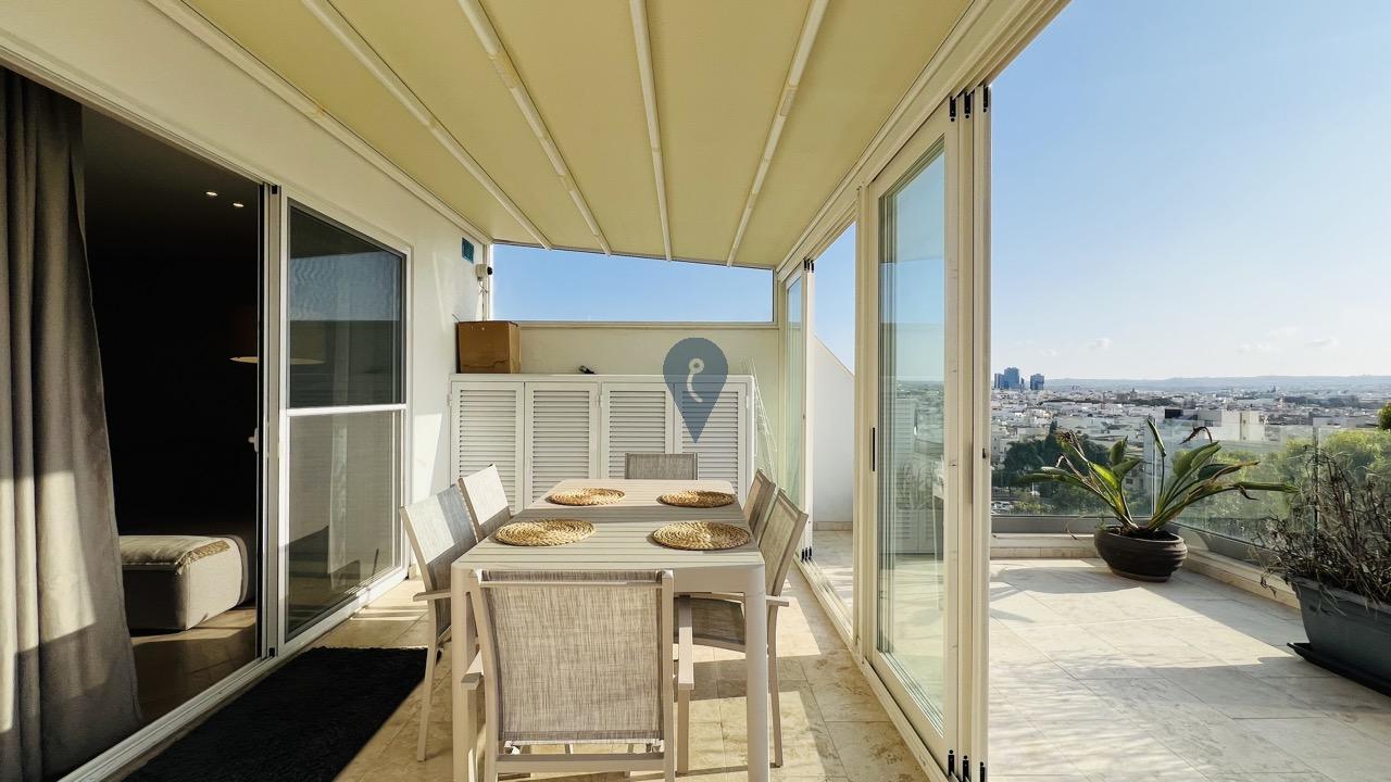 Property in Swatar - Image 4