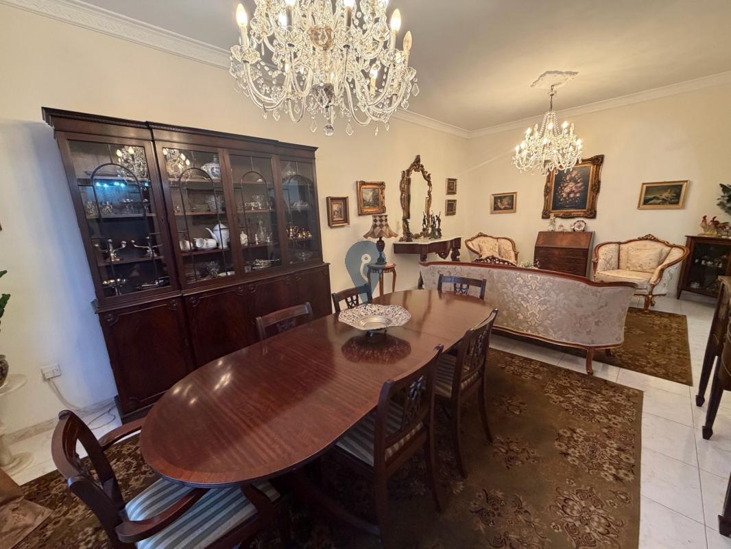 Apartment in Sliema - REF 87173